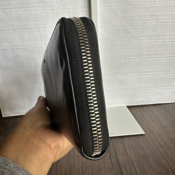 Christian Dior Smooth Leather Full Zip Around Large Wallet, Black, EUC - Picture 9 of 11